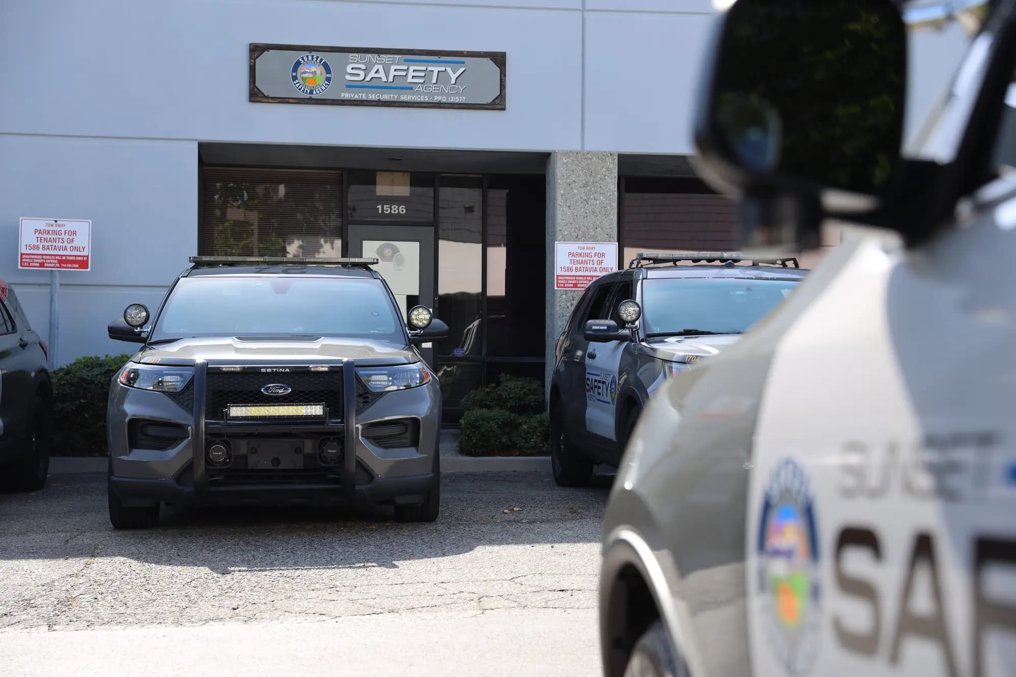 Marked Sunset Safety patrol Explorer at a commercial property